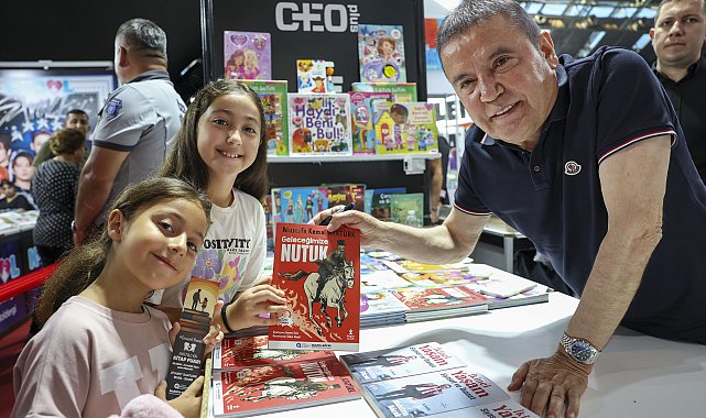 Antalya Kitap Fuarı'nı 1 milyon 56 bin kişi ziyaret etti