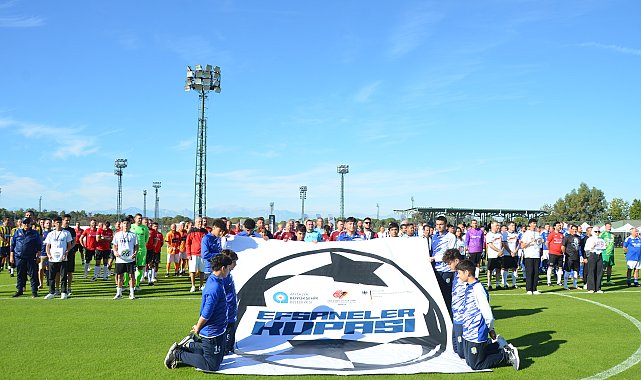 Efsaneler Kupası Futbol Turnuvası Antalya'da başladı