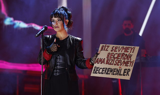 Festivalde Fatma Turgut'a yoğun ilgi