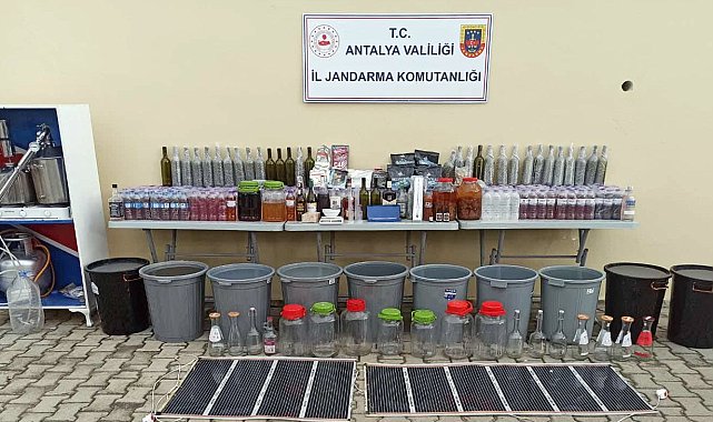 Jandarmadan 'sahte alkol' operasyonu