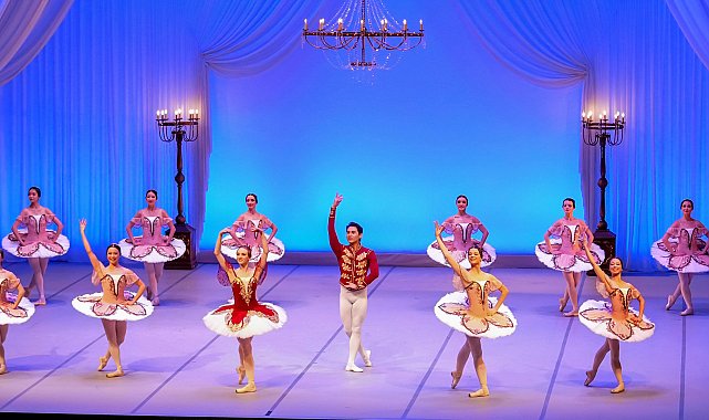 Antalya'da 'Bir Yaz Gecesi Rüyası'