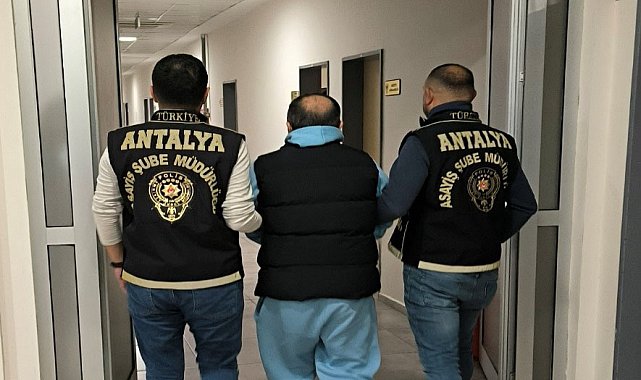 Antalya'da aranan 448 şüpheli yakalandı