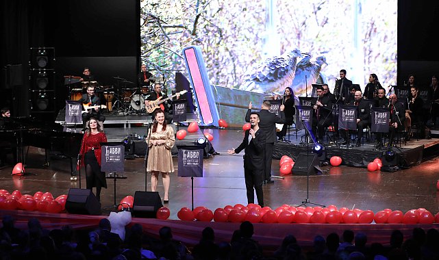 Sevgililer Günü konserleri yoğun ilgi gördü