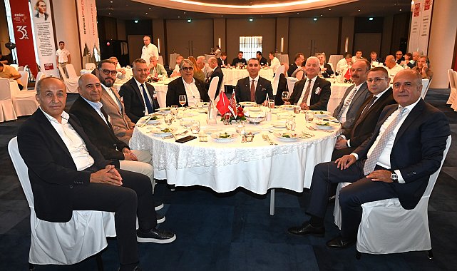 ANSİAD'da 'Geleceğin akıllı şehirleri ve yapay zeka' konuşuldu