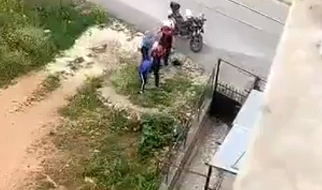 Antalya'da bir kişiyi darbeden 2 polis görevden uzaklaştırıldı