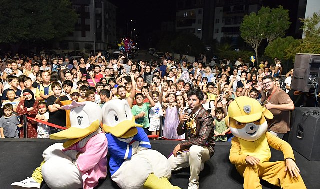 'Sahne Kepez'in finali Aydoğmuş Mahallesi'nde gerçekleşti