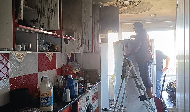 Dairedeki yangın hasara neden oldu