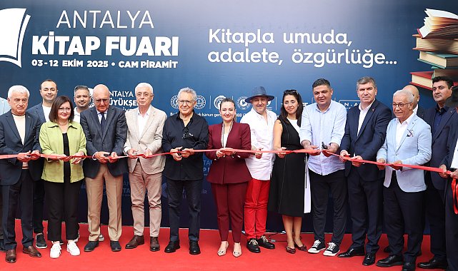 15. Antalya Kitap Fuarı kapılarını açtı
