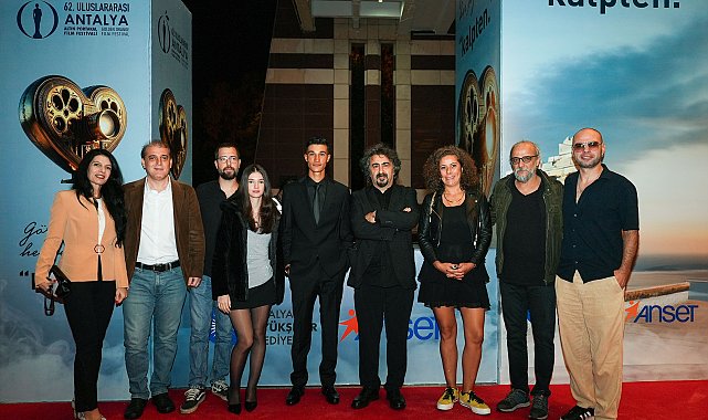 'Tavşan İmparatorluğu' seyirciyle buluştu