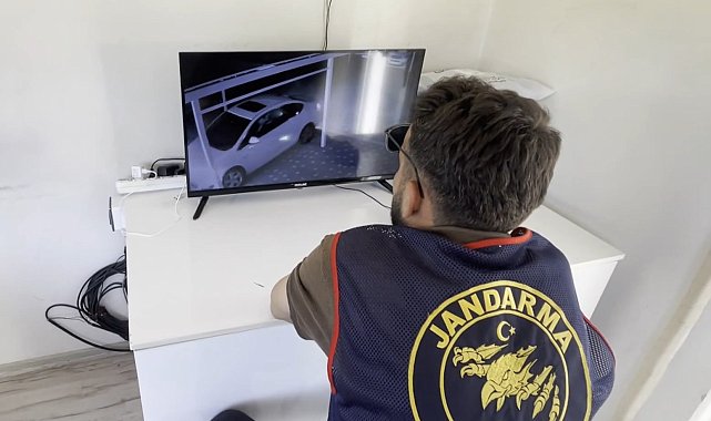 Alkollü araç kullanırken tabancayla ateş eden sürücü tutuklandı