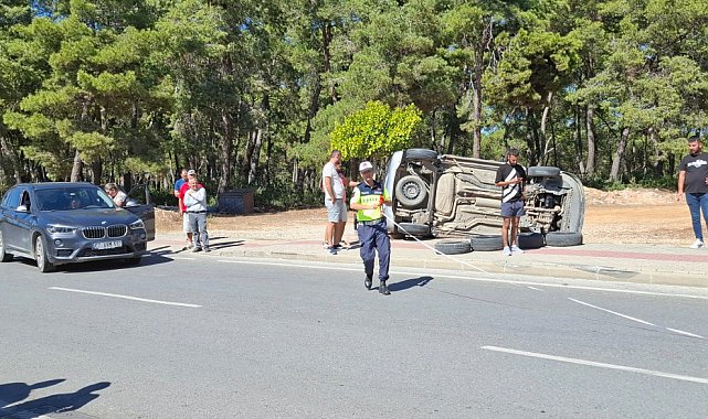 Anne ve iki çocuğu trafik kazasında yaralandı
