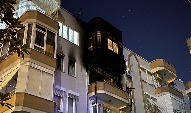 Evde çıkan yangında yaşamını yitirdi, eşi dumandan etkilendi