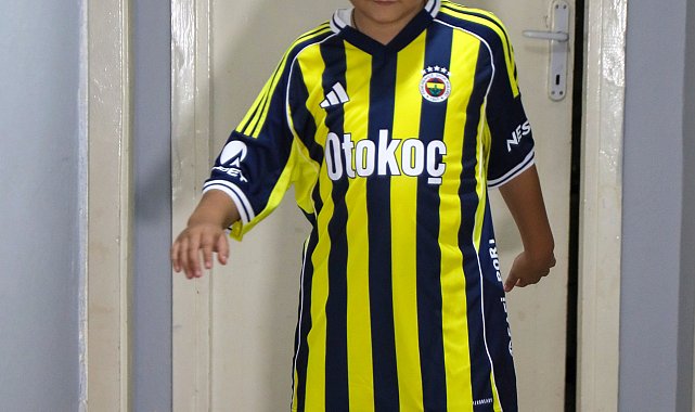 Muhabbet kuşunun peşinden 6'ncı kattan düşen Burak'a yardım eli uzatıldı