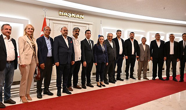 Muhtarlardan Başkan Vekili Özdemir'e ziyaret