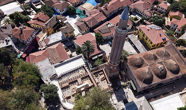 Yivli Minare'nin külliyesi açıldı