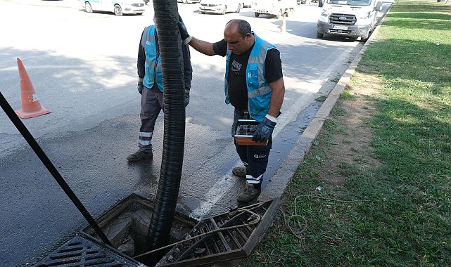 ASAT, Kepez'de yağmursuyu hatlarını temizliyor