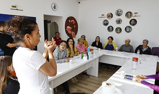 Kadın Danışma Merkezi'nde işaret dili eğitimi