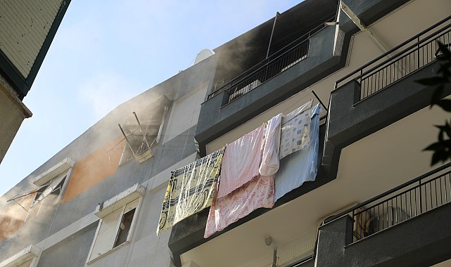 Klima yangınında ev sahibi dumandan ekilendi