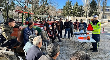 Traktör ve motosiklet sürücülerine trafik güvenliği eğitimi