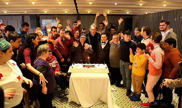 Yeni yıla Engelsiz Kafe'de 'merhaba' dediler