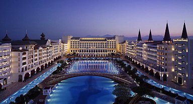 Antalya'daki ultra lüks Mardan Palace Hotel el değiştirdi