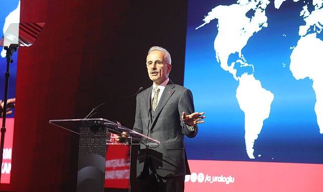 Bakan Uraloğlu: Gökyüzünde sınır tanımayan bir Türkiye inşa ettik