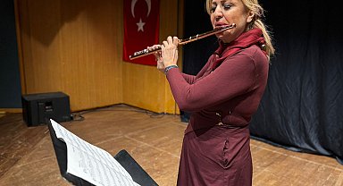 Bestecilere ilham veren Türk flüt sanatçısına dünya çapında ödül