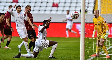 Gençlerbirliği, Antalya'da 3 puanı tek golle aldı