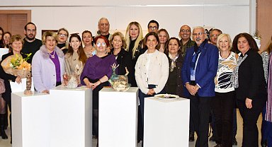 Seramik eserler sanatseverle buluştu