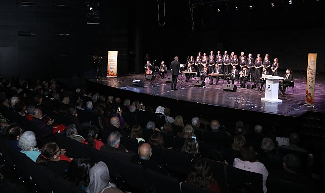 'Bahar Bitti Güz Bitti' konseri büyük beğeni topladı