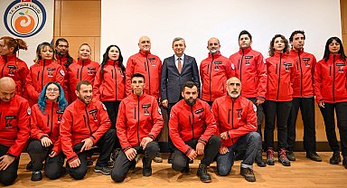 Antalya'da 6 Şubat depremleri anması