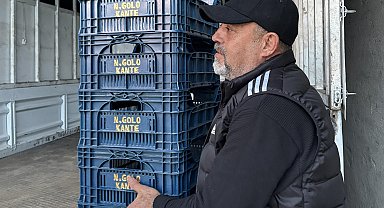 Fenerbahçeli taraftar domates kasalarının üzerine 'N'Golo Kante' yazdırdı