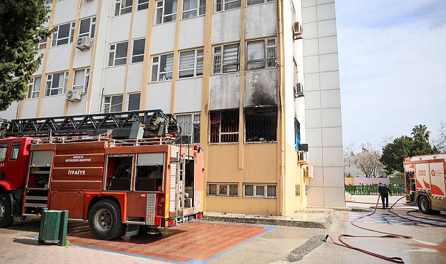 İlkokulda yangın çıktı; öğrenciler tahliye edildi