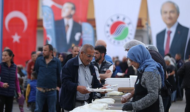 Kepez, iftar sofralarında ve ramazan etkinliklerinde buluşuyor