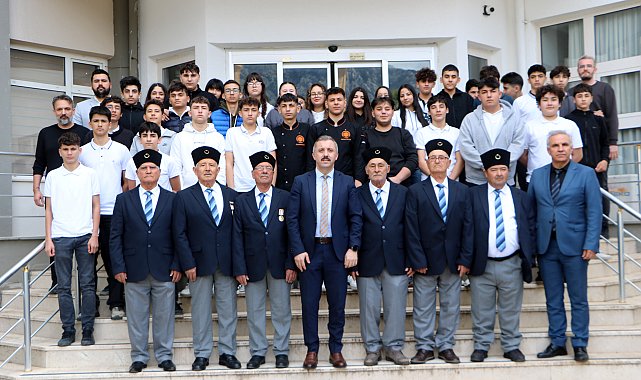 Öğrencilerden gazilere vefa