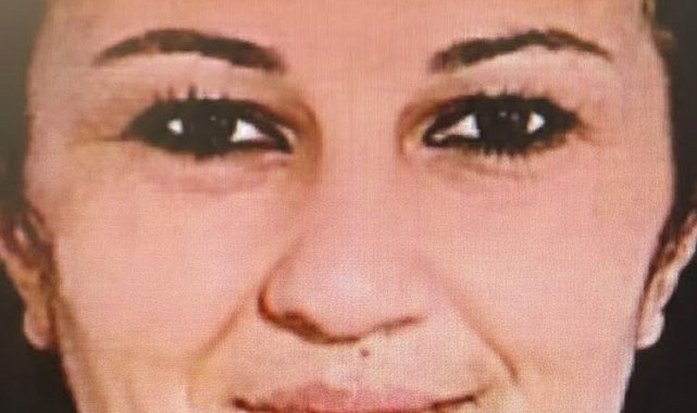Yakınlarına mesaj attı, evinde bir kadınla ölü bulundu