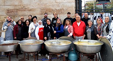 Antalyalı kadınlardan iftar sofrası
