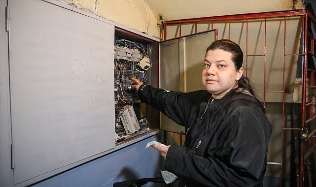 Biri otizmli, 2 çocuğuyla eşinden kalan maaşla yaşamını sürdürmeye çalışıyor