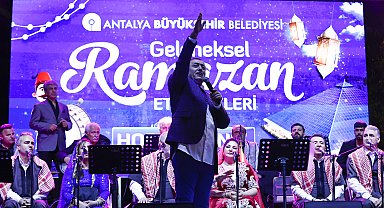 Cam Piramit'te Şanlıurfalılar ve Elazığlılar gecesi