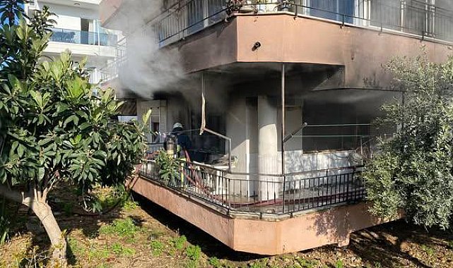 Ev yangını korkuttu