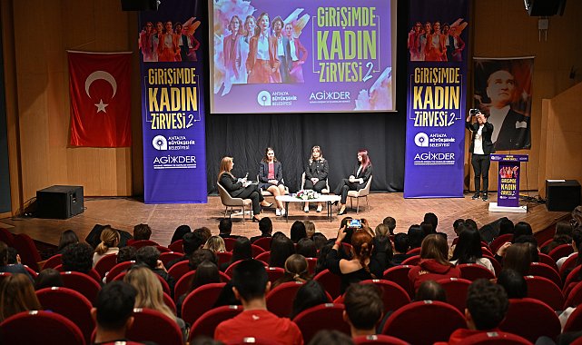 Girişimde Kadın Zirvesi'nin ikincisi düzenlendi