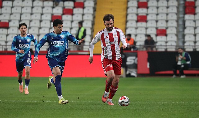 Hesap.com Antalyaspor, kupaya puansız veda etti