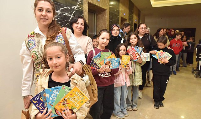 Kepez Kitap Fuarı'na yoğun ilgi