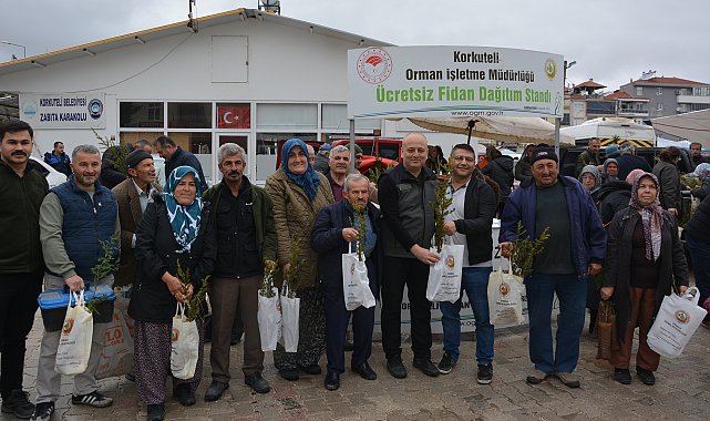 Korkuteli'de fidan dağıtımı
