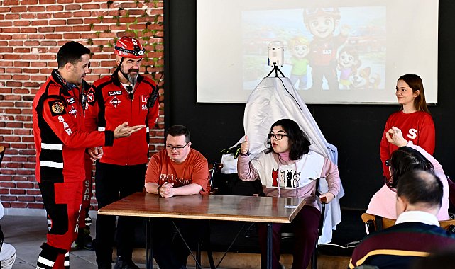 Muratpaşa'dan özel gereksinimli bireylere afet farkındalık eğitimi