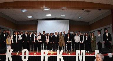 Öğrencilerden 'İstiklal Destanımız' gösterimi