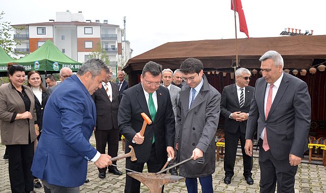 Serik'te nevruz kutlandı