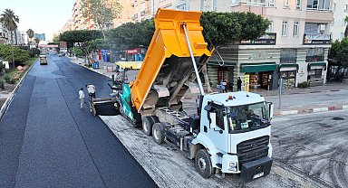 100. Yıl Bulvarı'nda 5. etap asfalt çalışması tamamlandı