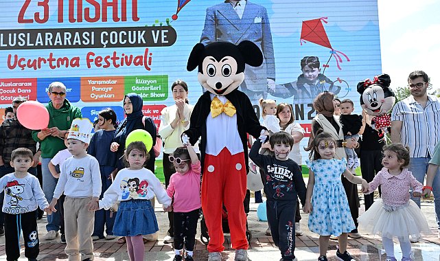 23 Nisan Çocuk ve Uçurtma Festivali bayram coşkusuyla yaşanıyor