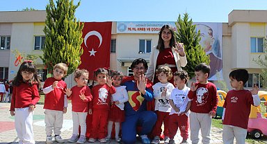 75. Yıl Kreş ve Çocuk Kulübü'nde 23 Nisan coşkusu